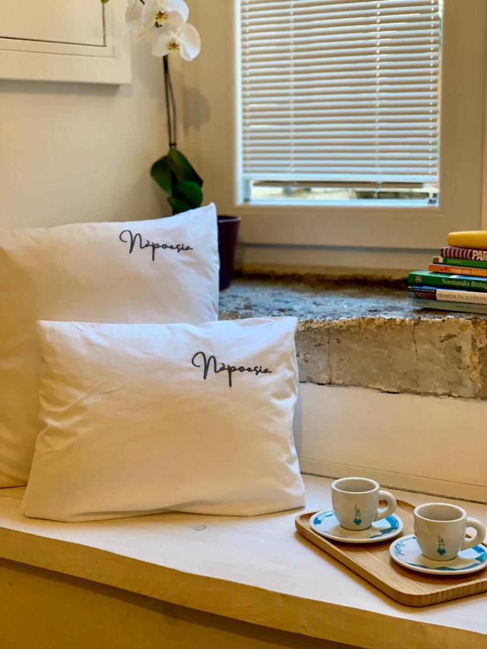 Napoesia Duomo House Apartment Наполи Екстериор снимка